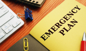 What advantage does practising a basic emergency plan with family give during unexpected situations